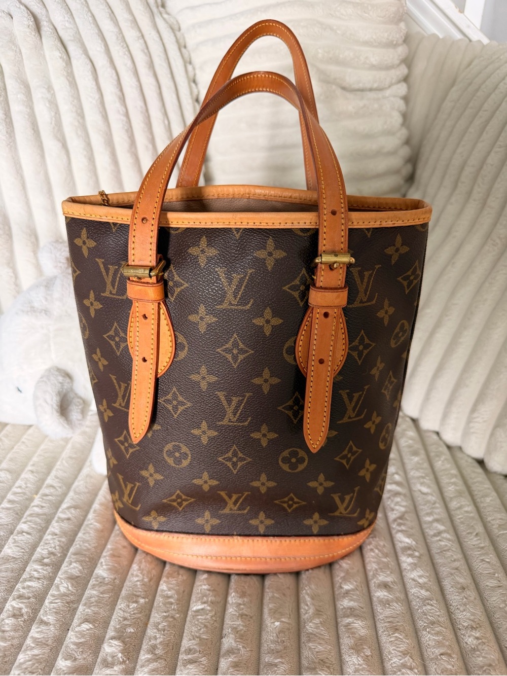Louis Vuitton Monogram Canvas Bucket Tote in Brown and Tan